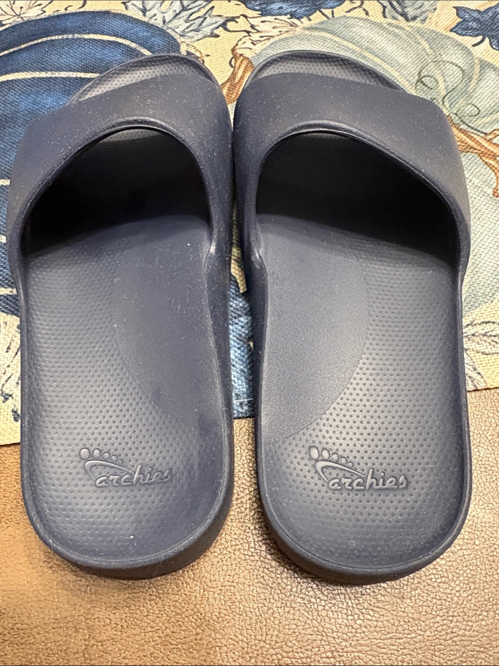 Archie’s Women's Navy Slide Sandals 8 - Picture 4 of 4